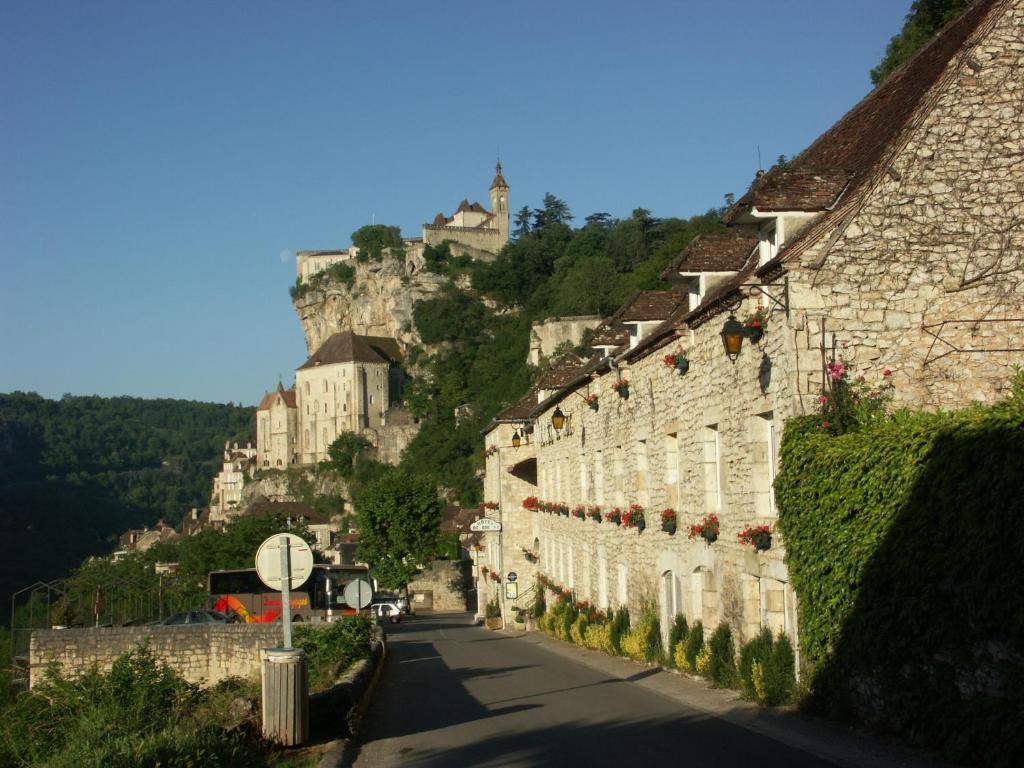 Auberge Du Relais D'Auniac Gourdon-en-quercy Dış mekan fotoğraf